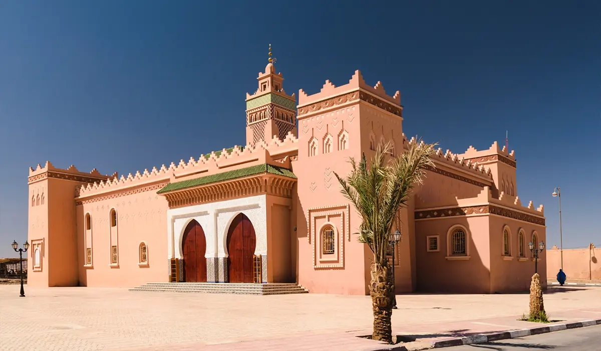 13 Days Tour to Casablanca via Desert